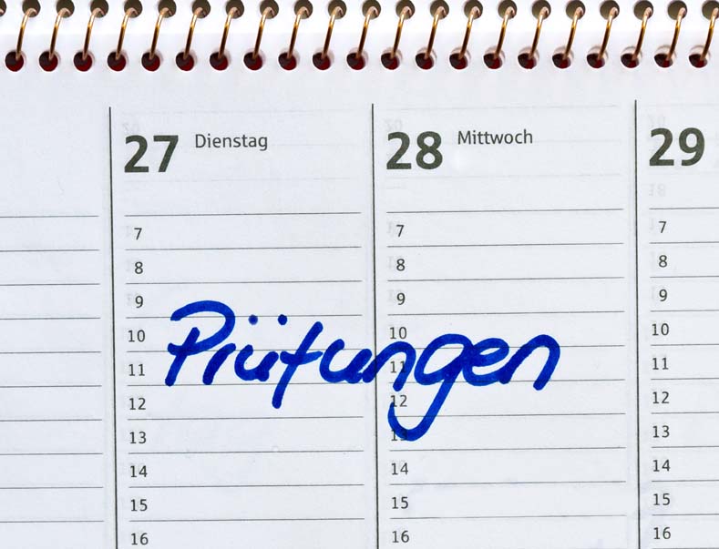 Ausschnitt aus einem Terminkalender: Prüfungen