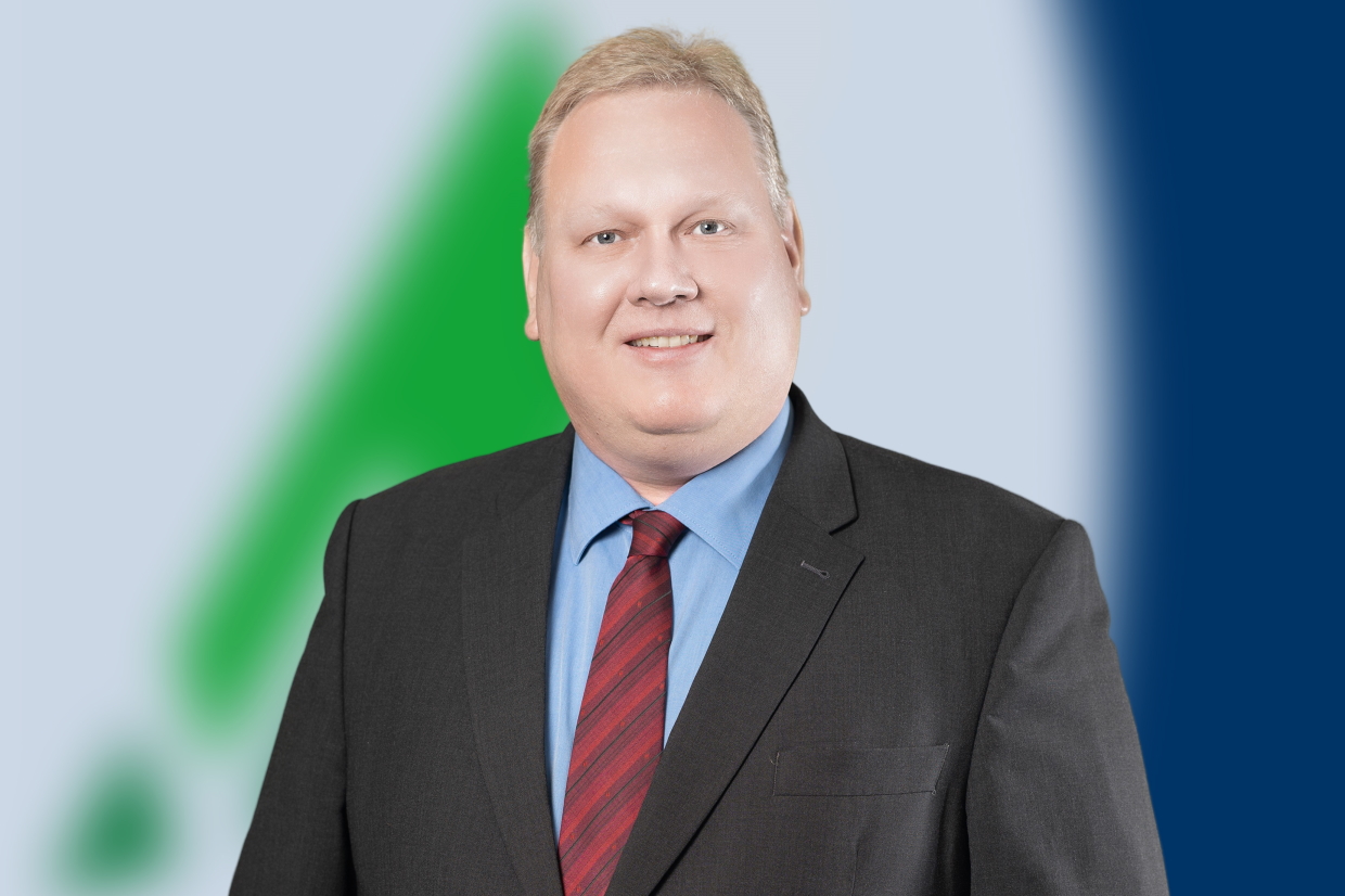 Dr. Andreas Fibich