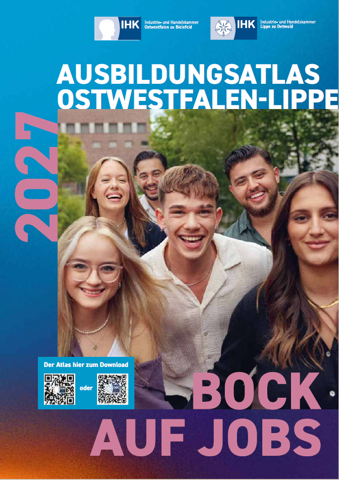 Das Bild zeigt den Umschlag bzw. das Titelbild des aktuellen IHK-Ausbildungsatlas f&uuml;r OWL.