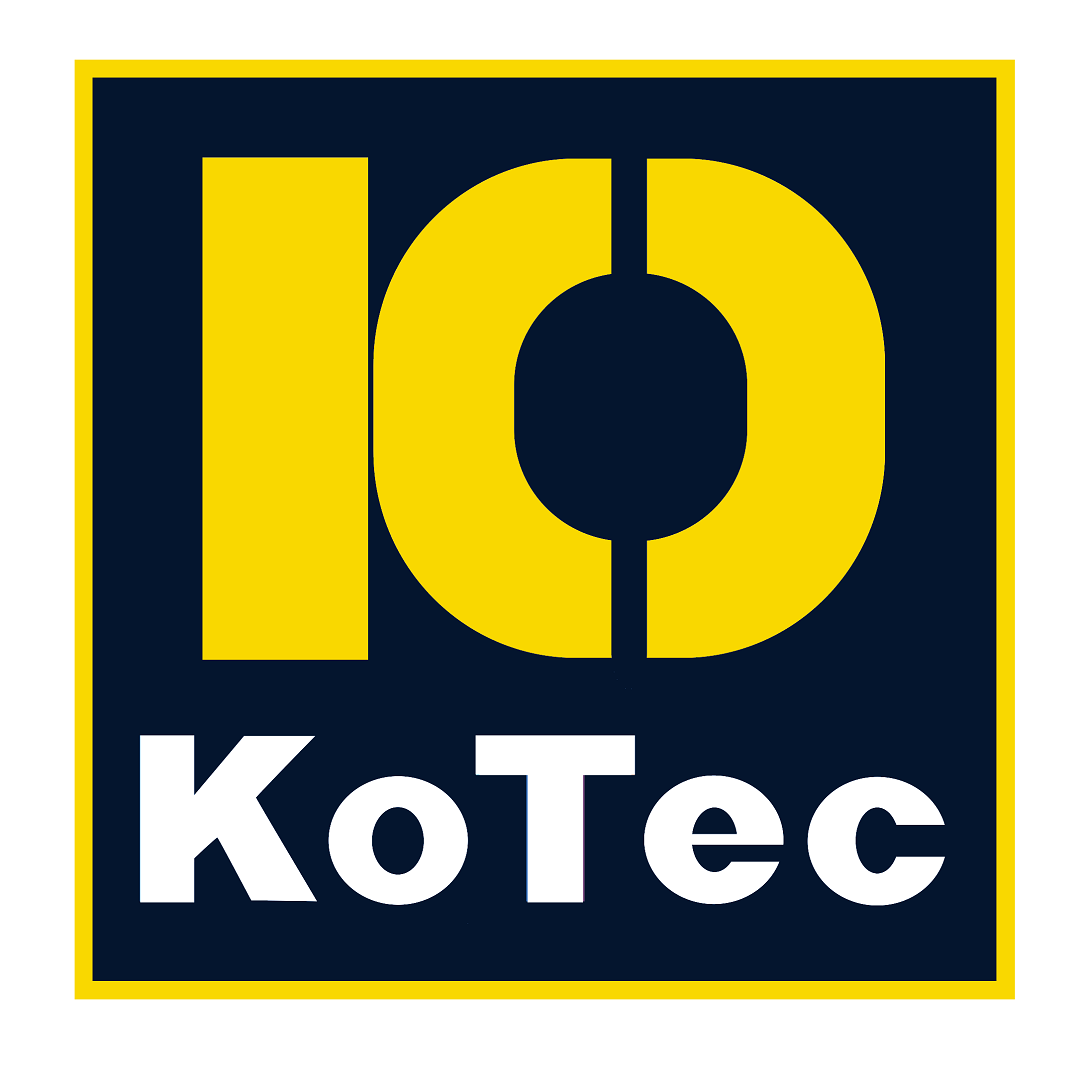 das Logo zeigt ein großes gelbes IO und den Schriftzug KoTec in weiß vor einem schwarzen Hintergrund