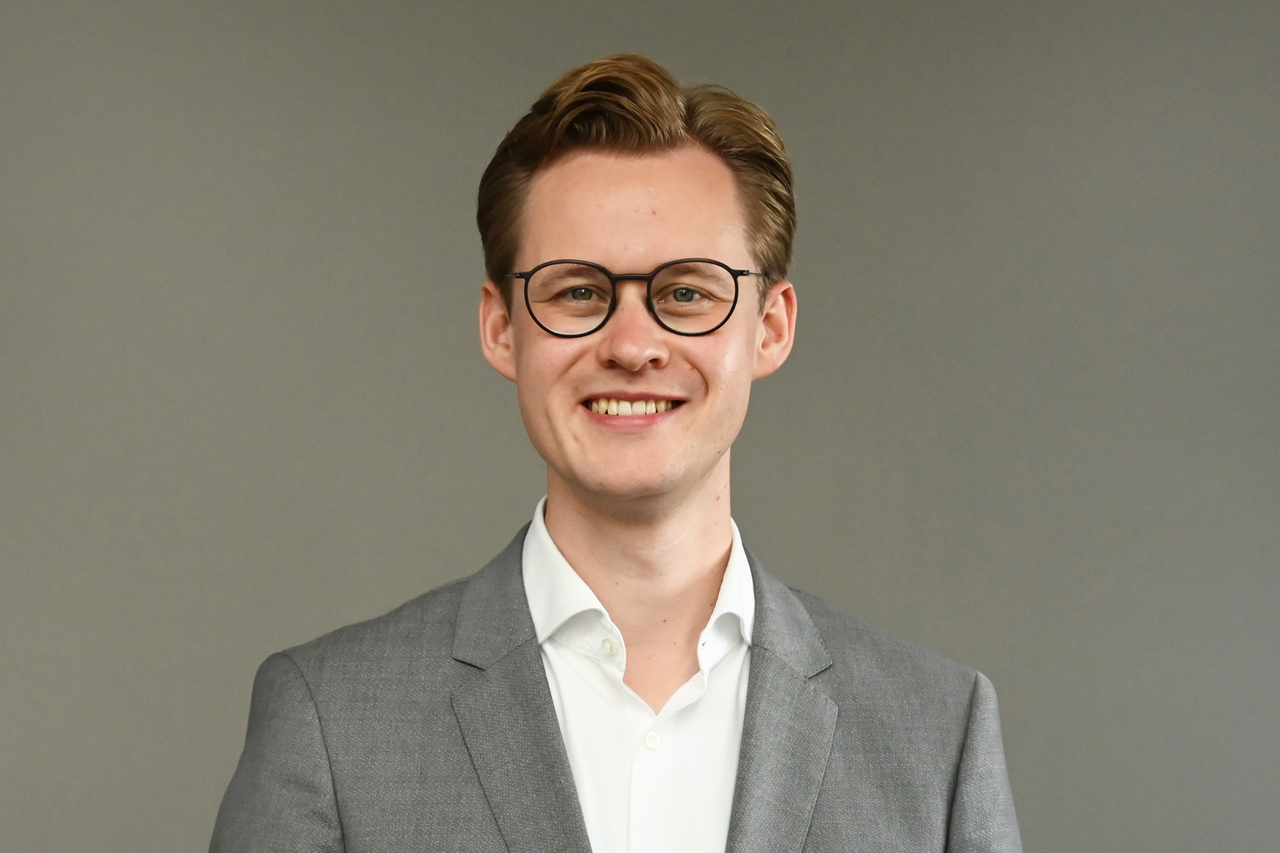 Dr.Benedikt Retsch