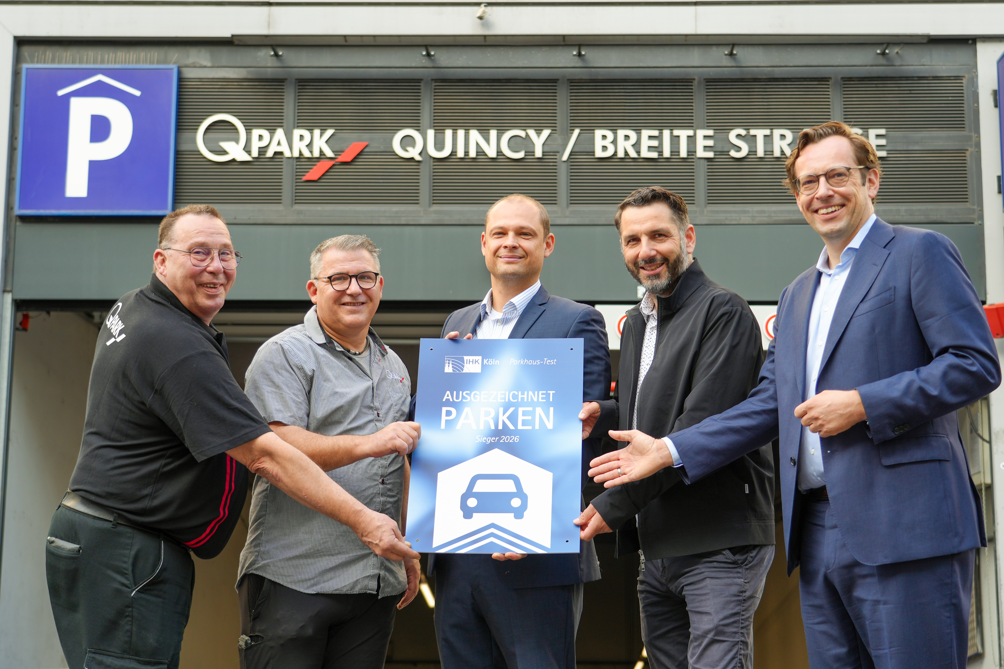 Einfahrt des Parkhauses Quincy