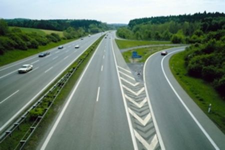 Autobahn mit Anschlussstelle