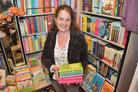 Juliane Hagenstr&ouml;m, Inhaberin der Buchhandlung B&uuml;cherliebe