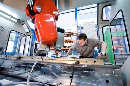 Arbeit mit Aluminium bei Riftec