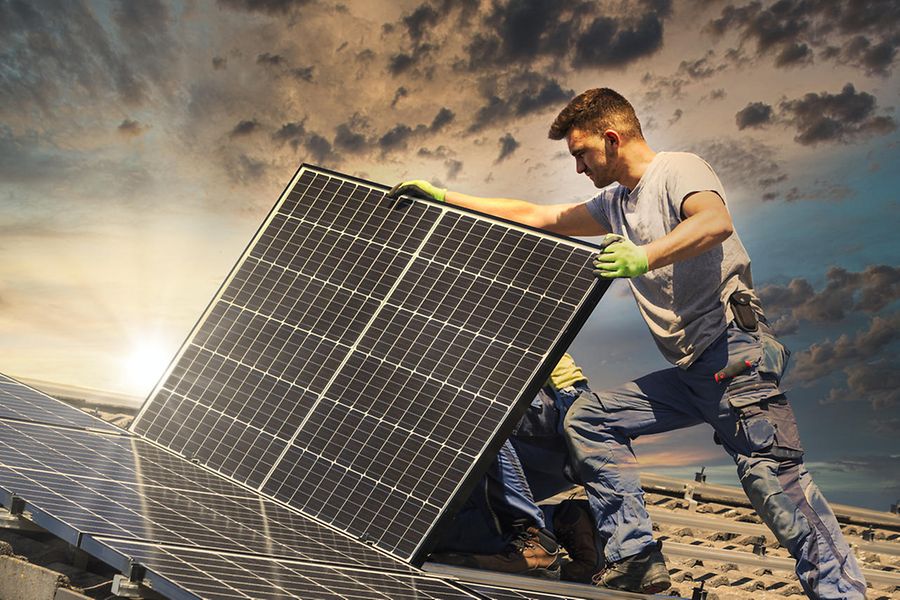 Installation einer Solaranlage
