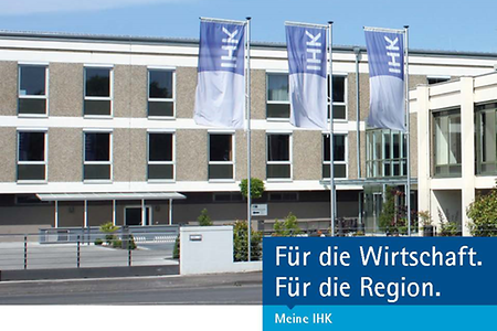 Titelbild der Broschüre Für die Wirtschaft Für die Region - Meine IHK