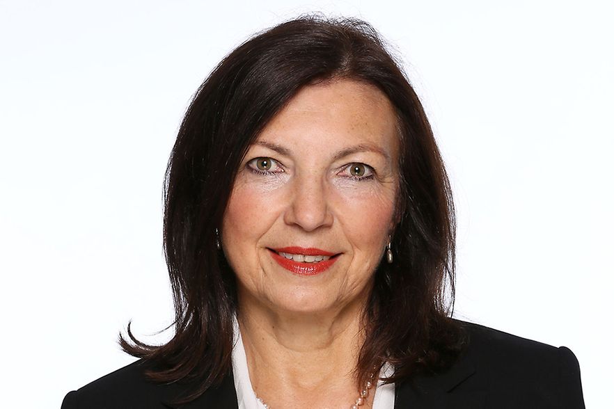 Bozena-Genssler_quer
