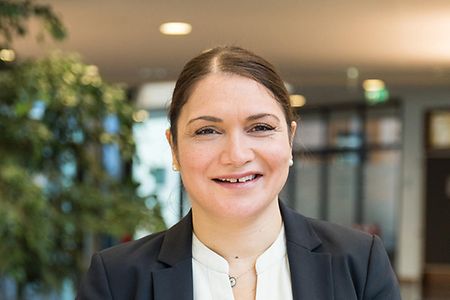 Sedef Atasoy, stv. Hauptgesch&auml;ftsf&uuml;hrerin der IHK Flensburg