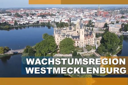 Grafik mit Luftbildaufnahme von Schwerin mit dem Schloss