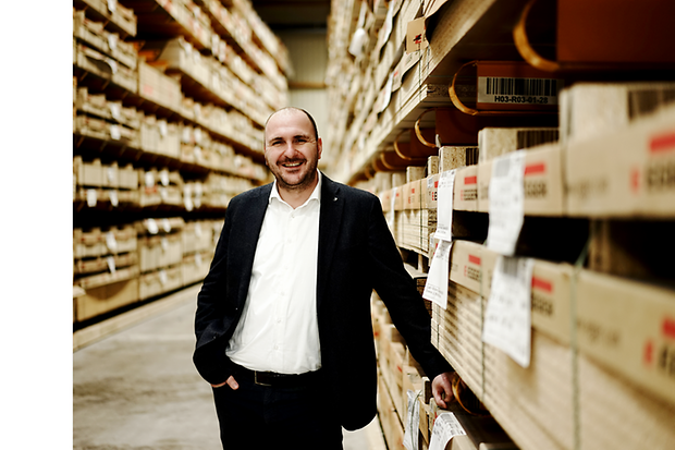 Johannes Baier, Geschäftsführer der LUEB+WOLTERS GmbH & Co. KG in Borken, fand in der Bürgschaft die beste Lösung für sein Vorhaben.
Johannes Baier