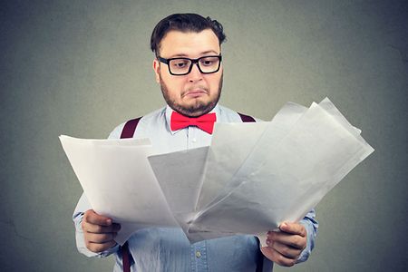 Mann_skeptisch_PathDoc_shutterstock_Inet_BUOwi
