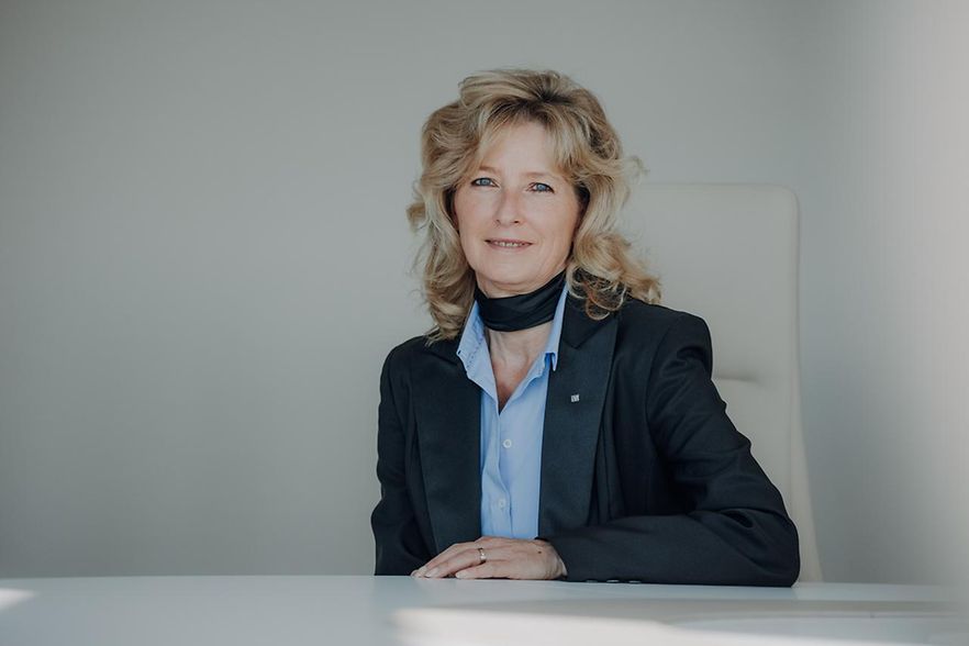 Claudia Kayser, Volksbank BraWo