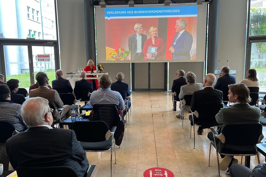 Blick in die 260. Vollversammlung der IHK Karlsruhe