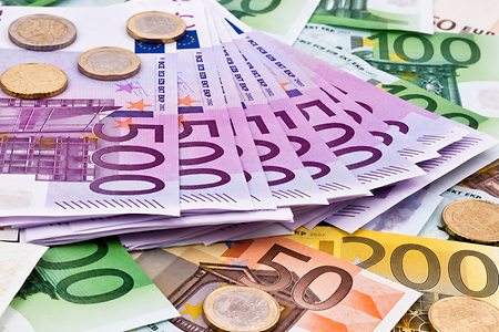Euro-M&uuml;nzen und Euro-Geldscheine