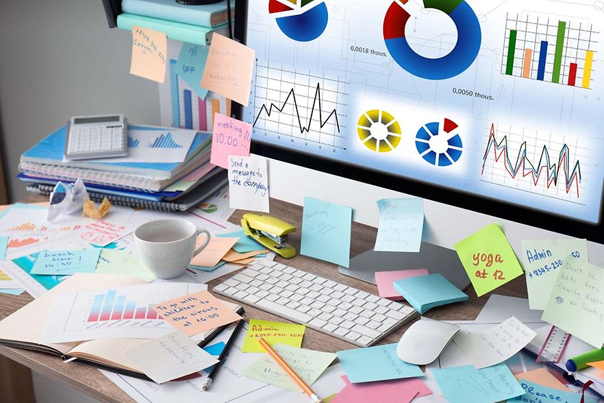 Computer,,Notes,And,Office,Stationery,In,Mess,On,Desk.,Overwhelmed