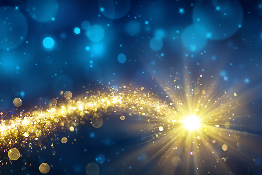 Weihnachtsstern mit Kometenschweif funkelnd und weihnachtlich