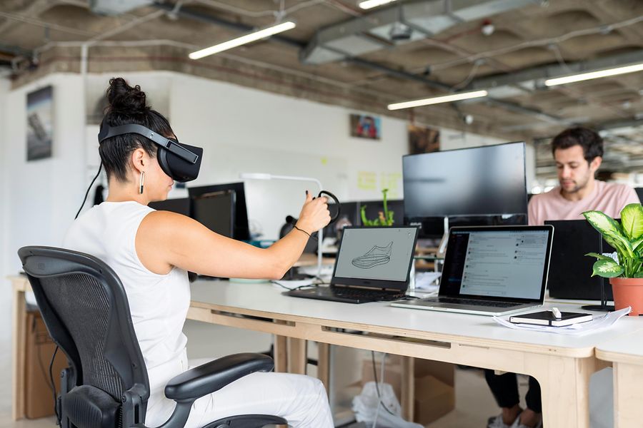 Innovationsdesigner:innen bei der Arbeit