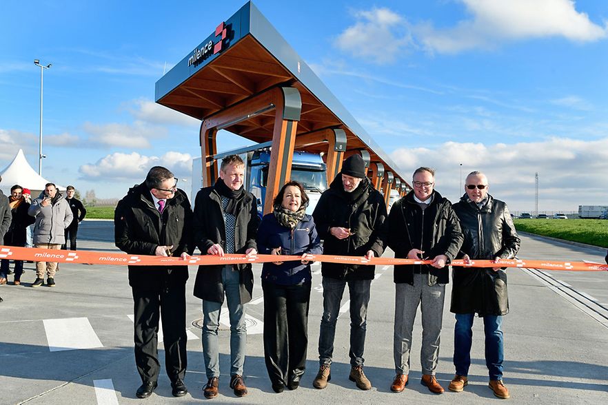 Milence_Hermsdorf_Inet_nurOwi