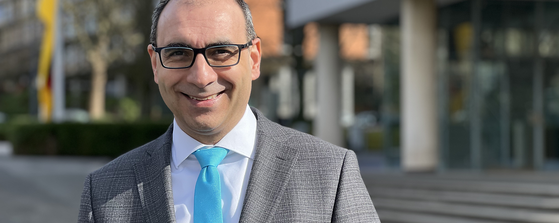 Portrait Shervin Haghsheno 