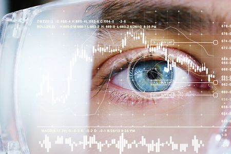 Forscher_Schutzbrille_Kitreel_shutterstock_Inet