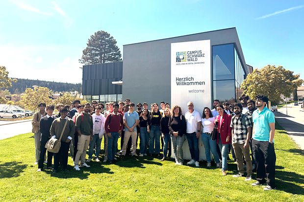 Erfolgreiche Bustour mit internationalen Studierenden zum Campus Schwarzwald in Freudenstadt