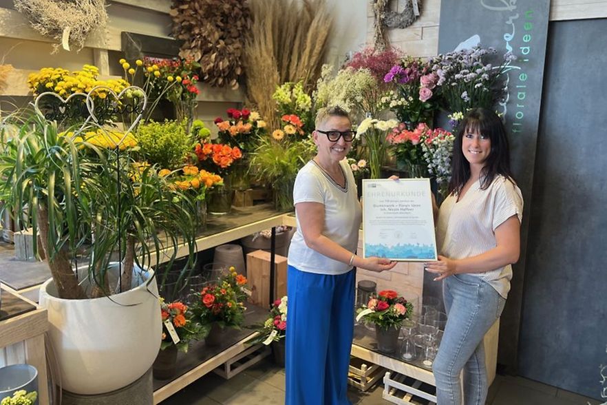 Blumenwerk Nicole Haffner Enkenbach Alsenborn, Urkunden&uuml;bergabe