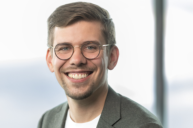 Portrait von Jan Pröbsting-Adelowo