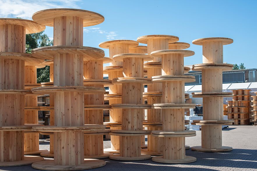 Kabeltrommeln aus Holz