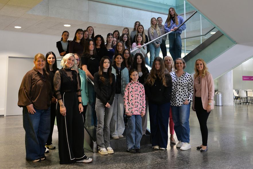 Die Sch&uuml;lerinnen beim Girls&lsquo; Day 2026 im IHK-Haus Pforzheim