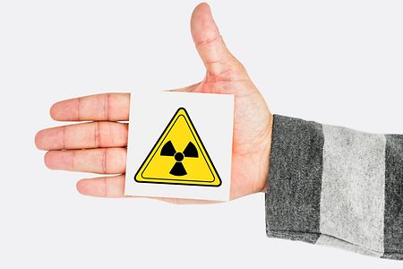  Warnzeichen f&uuml;r radioaktives Risiko