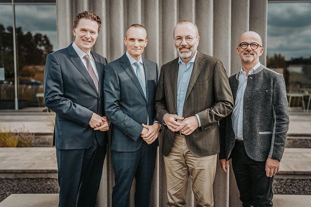 Gastgeber die IHK-Vollversammlung bei der Firma Herding in Amberg.