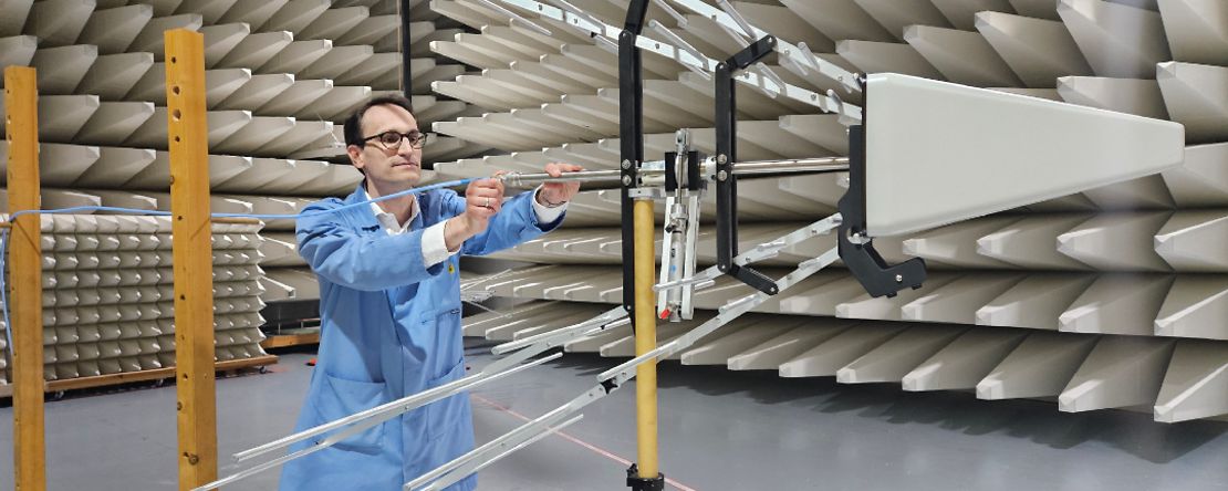  Laborleiter Stephan Liebich im Testlabor.