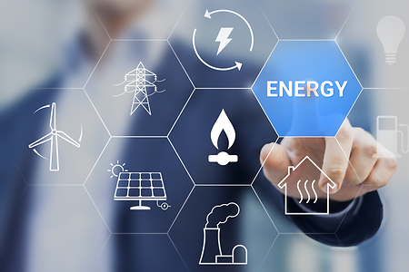 Jemand tippt mit Finger auf das Wort Energie