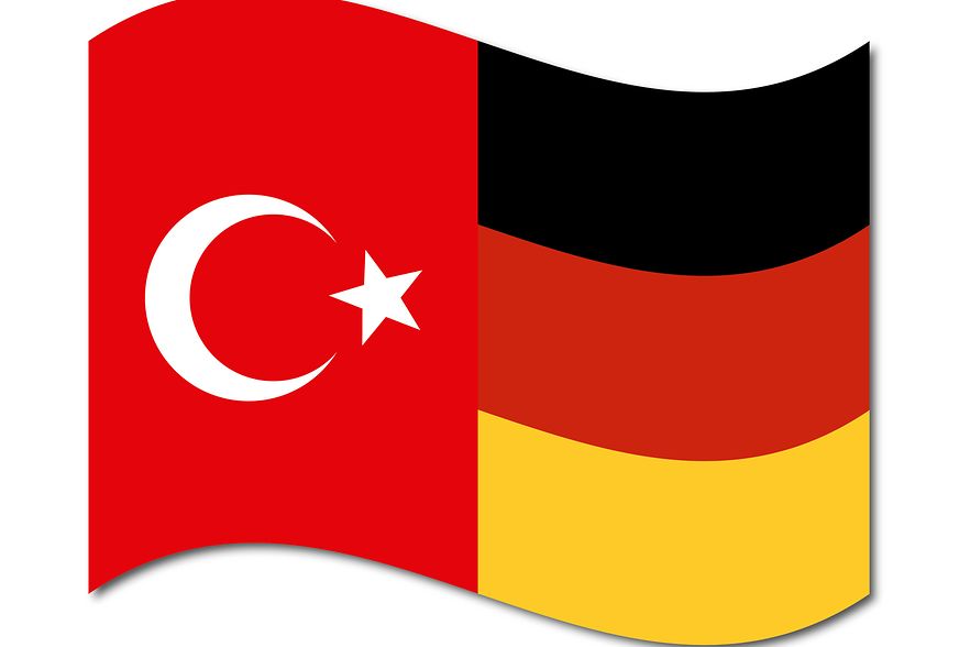 T&uuml;rkisch-Deutsche Flagge