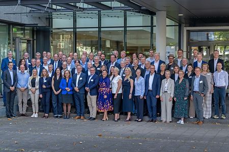 Neue Vollversammlung der IHK Ostwestfalen f&uuml;r die Wahlperiode 2026 bis 2030