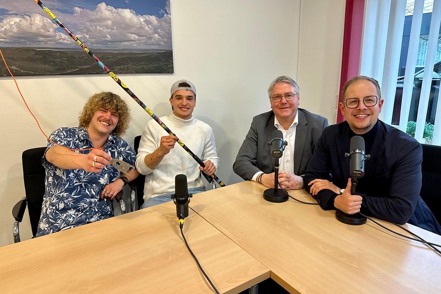 Gruppenfoto von Anton Rossmann, Finn Pohlschmidt, Michael Lohmann und Thore Ziebell