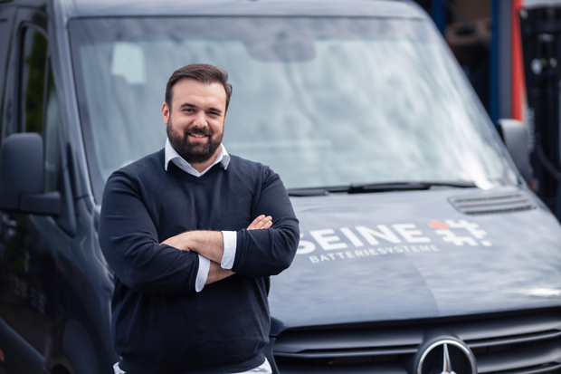 Saredin Seine,